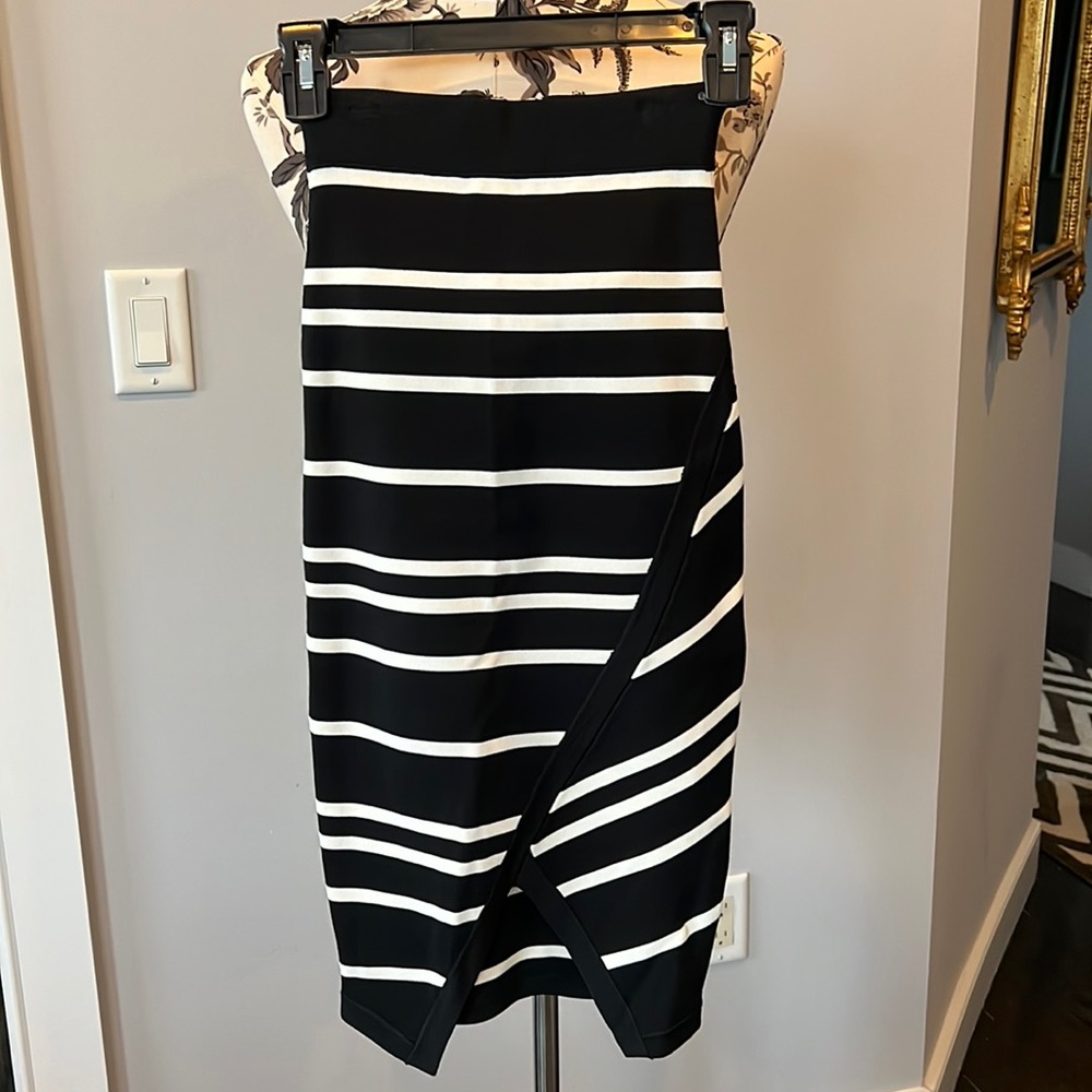 Ted Baker size 0 skirt